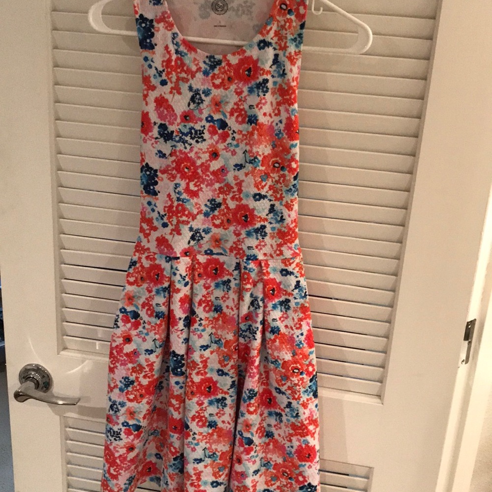 So Authentic American Heritage large dress